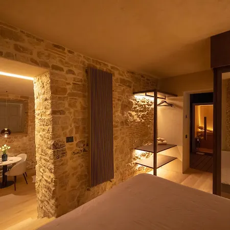 Forma Your Boutique 4*