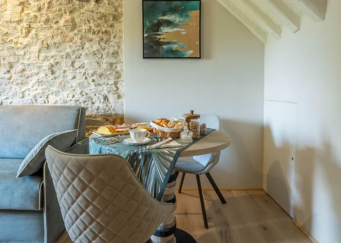 Forma Your Boutique 게스트하우스 4*